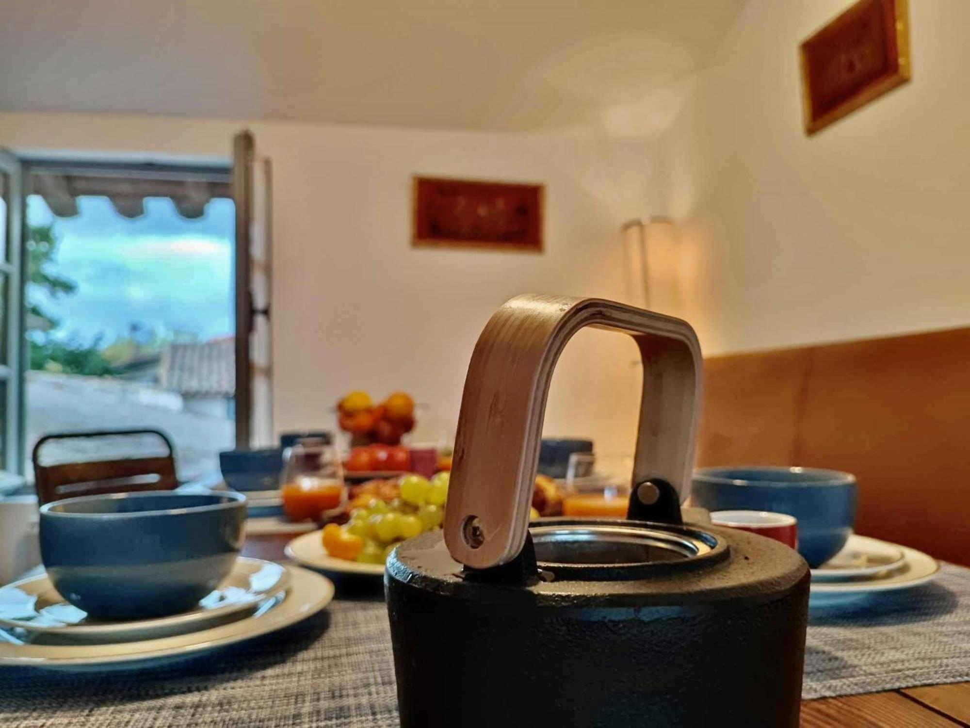 Loft Chic Verdun / Conciergeriedamecarcas Carcassonne Eksteriør billede