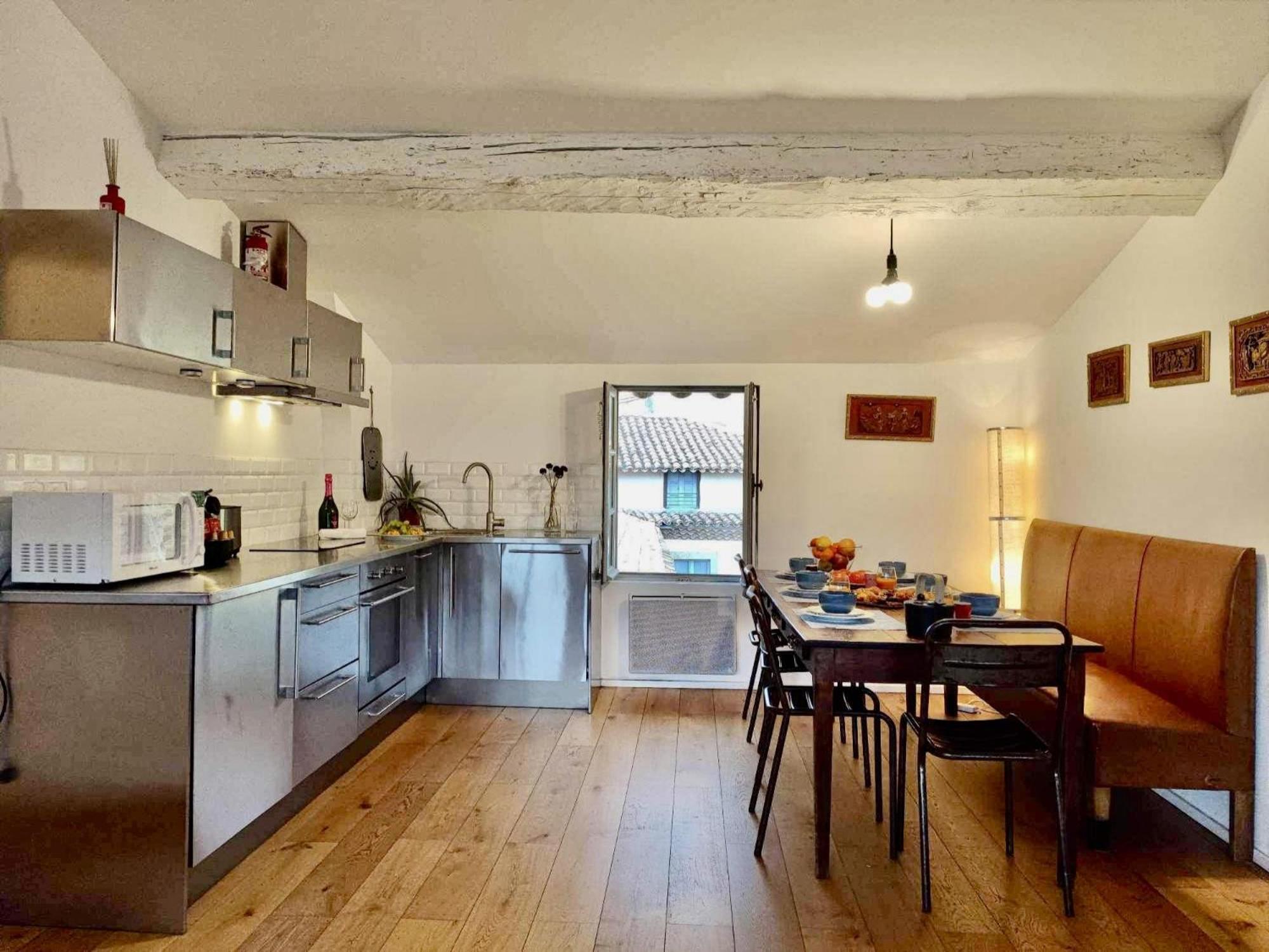 Loft Chic Verdun / Conciergeriedamecarcas Carcassonne Eksteriør billede